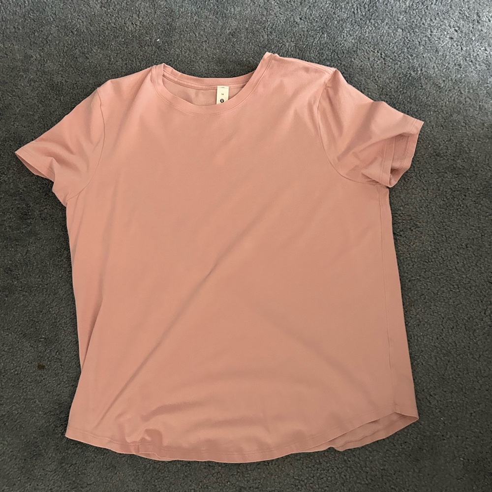 Lululemon Athletica Soft Pink Short Sleeve Tee